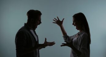 4 consejos bíblicos para calmar a alguien enojado