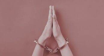 Cómo ayudar a los cristianos que sufren de persecución