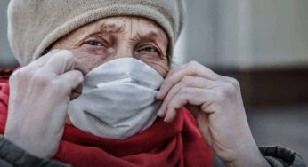Hotel de lujo en Viena reparte comida a ancianos