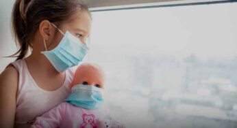 ¡Los niños y jóvenes no están a salvo de la COVID-19!