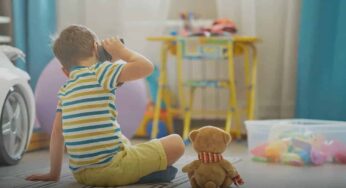 Mi hijo siempre juega solo, ¿es autismo?