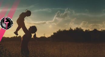 Solo el amor inventa a las mamás