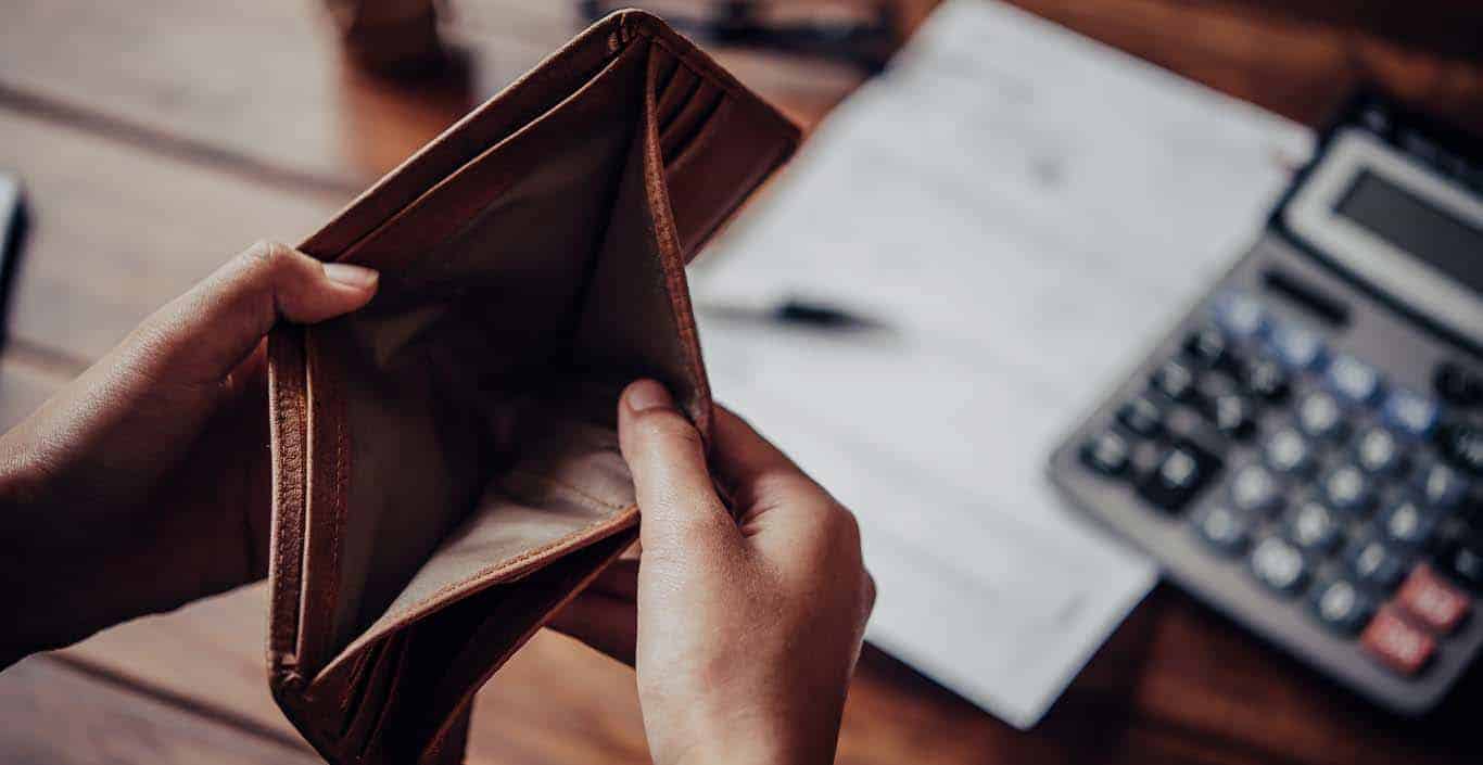 Versículos bíblicos sobre las deudas financieras